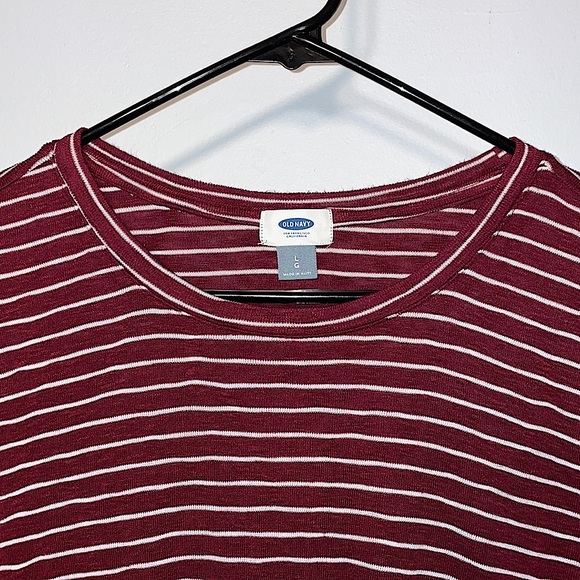 Old Navy Long Sleeve Knit - Picture 2 of 4